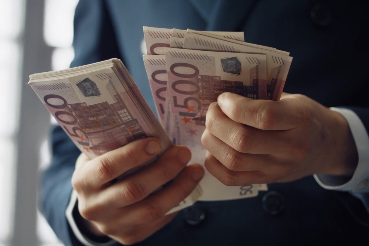 Koji su najplaćeniji poslovi u Srbiji? Kako postati deo najplaćenijih struka
